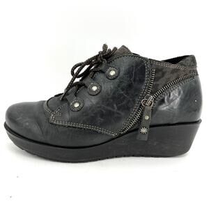 Dromedaris Becky black leather side zip lace up ankle boots (38 - 7.5)